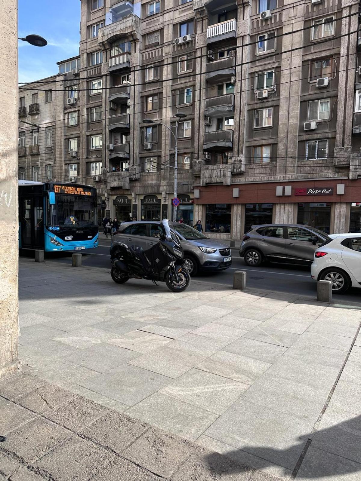 Downtown Studio Calea Victoriei Ultracentral ブカレスト エクステリア 写真